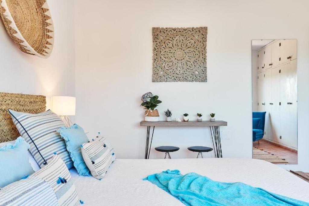 The Lovely Villa Ibiza Bagian luar foto
