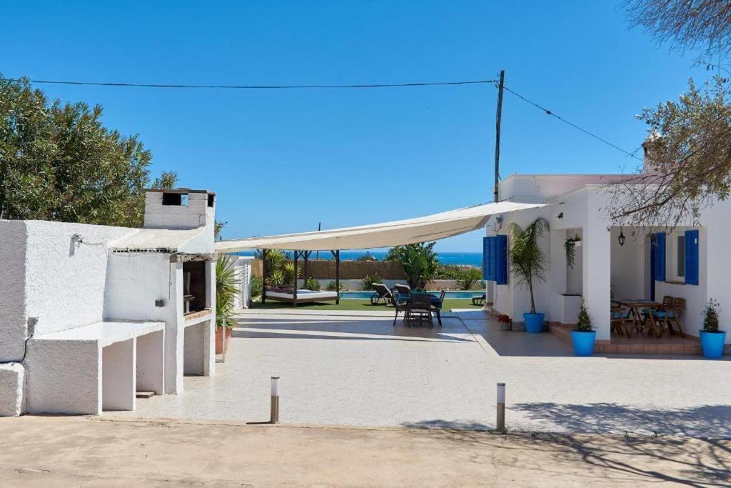 The Lovely Villa Ibiza Bagian luar foto