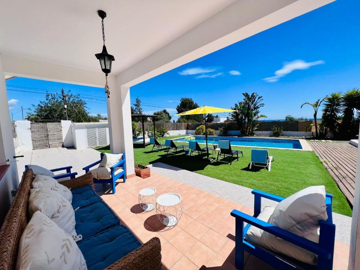 The Lovely Villa Ibiza Bagian luar foto